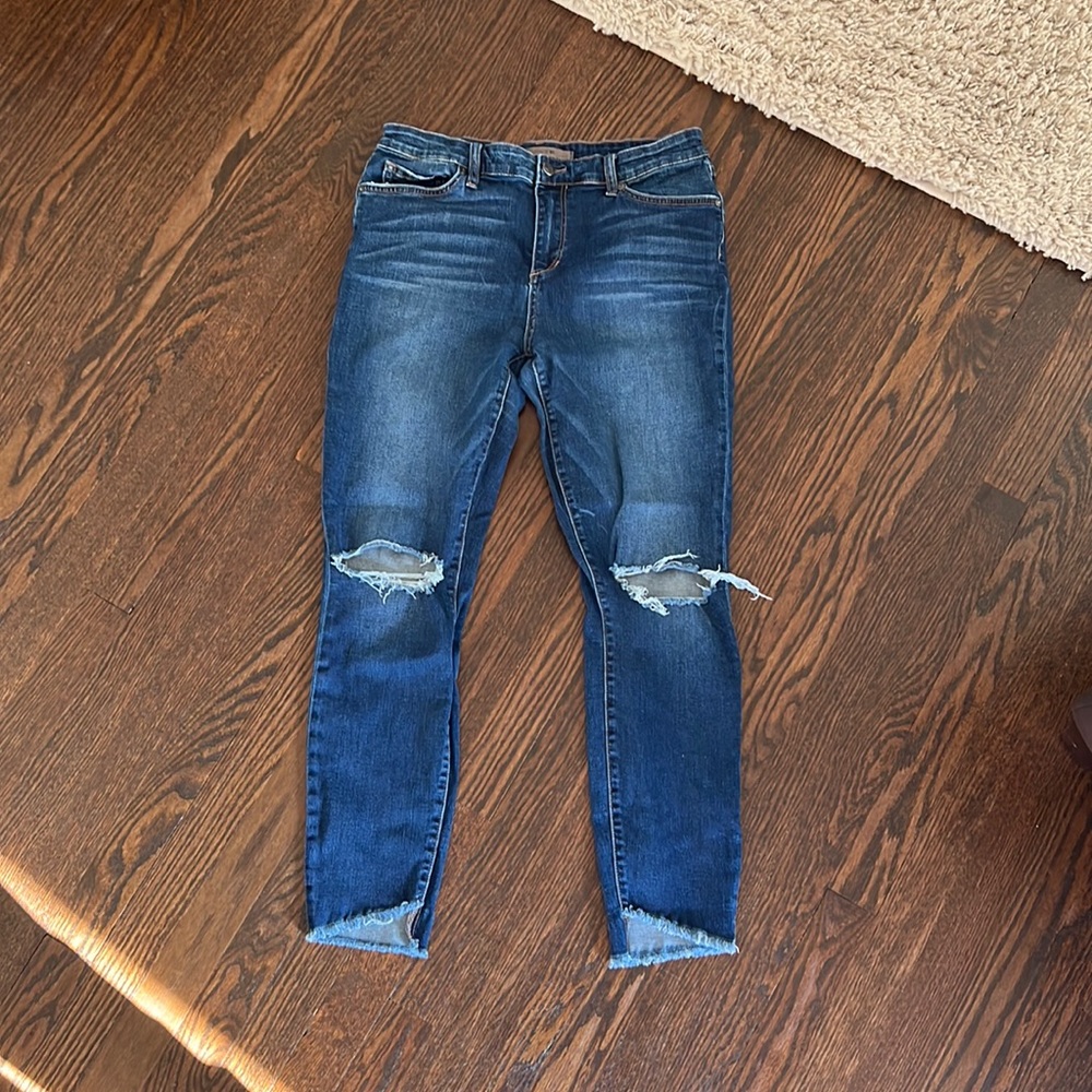 Joe’s Jeans Women’s distressed cropped jean